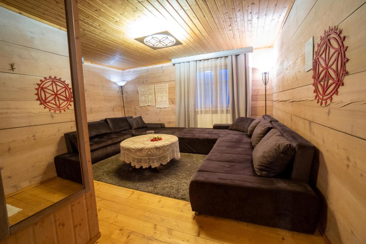 Gosciniec Debowa Gazdowka Bed & Breakfast Ustrzyki Dolne Luaran gambar
