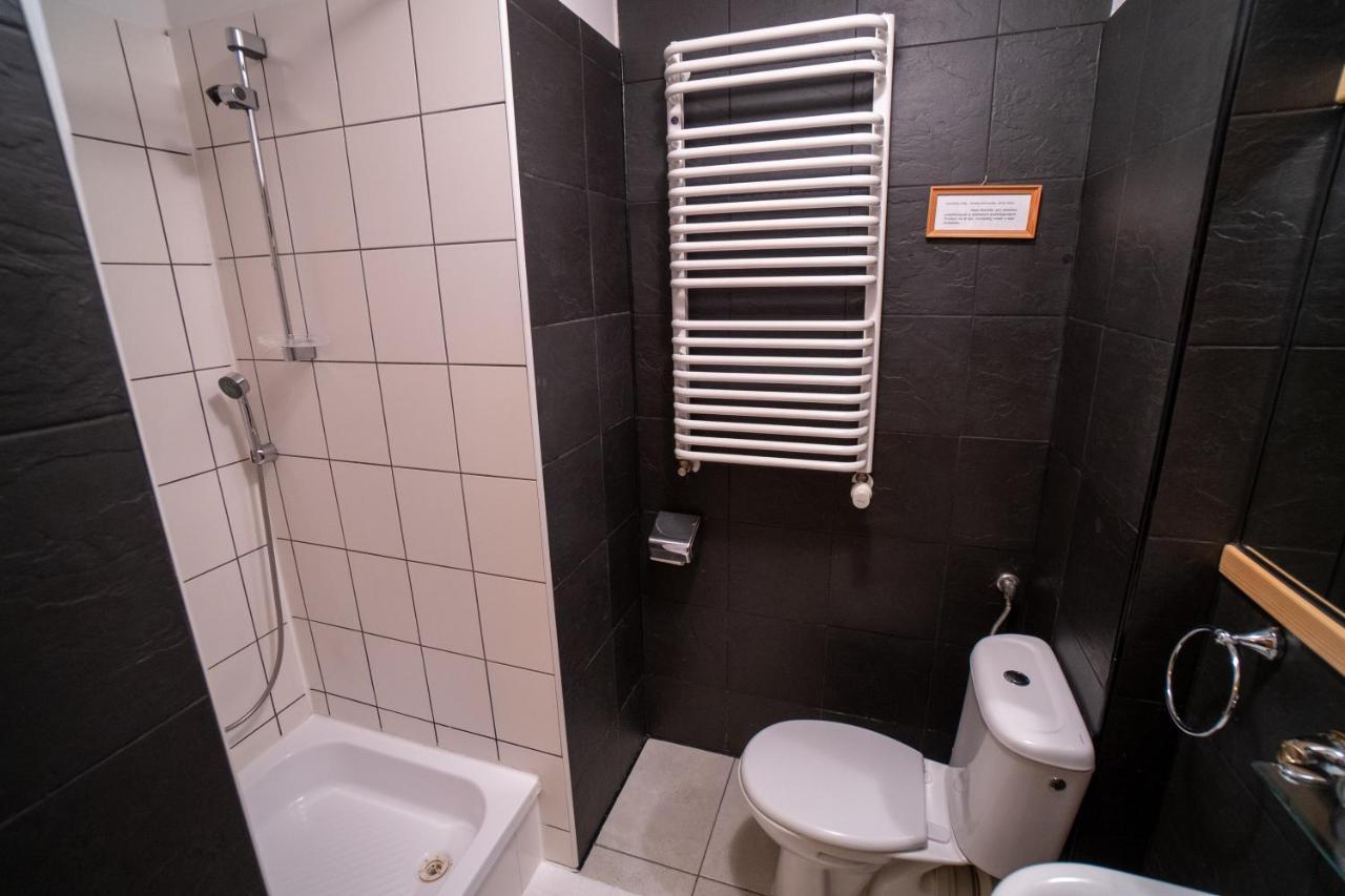 Gosciniec Debowa Gazdowka Bed & Breakfast Ustrzyki Dolne Luaran gambar