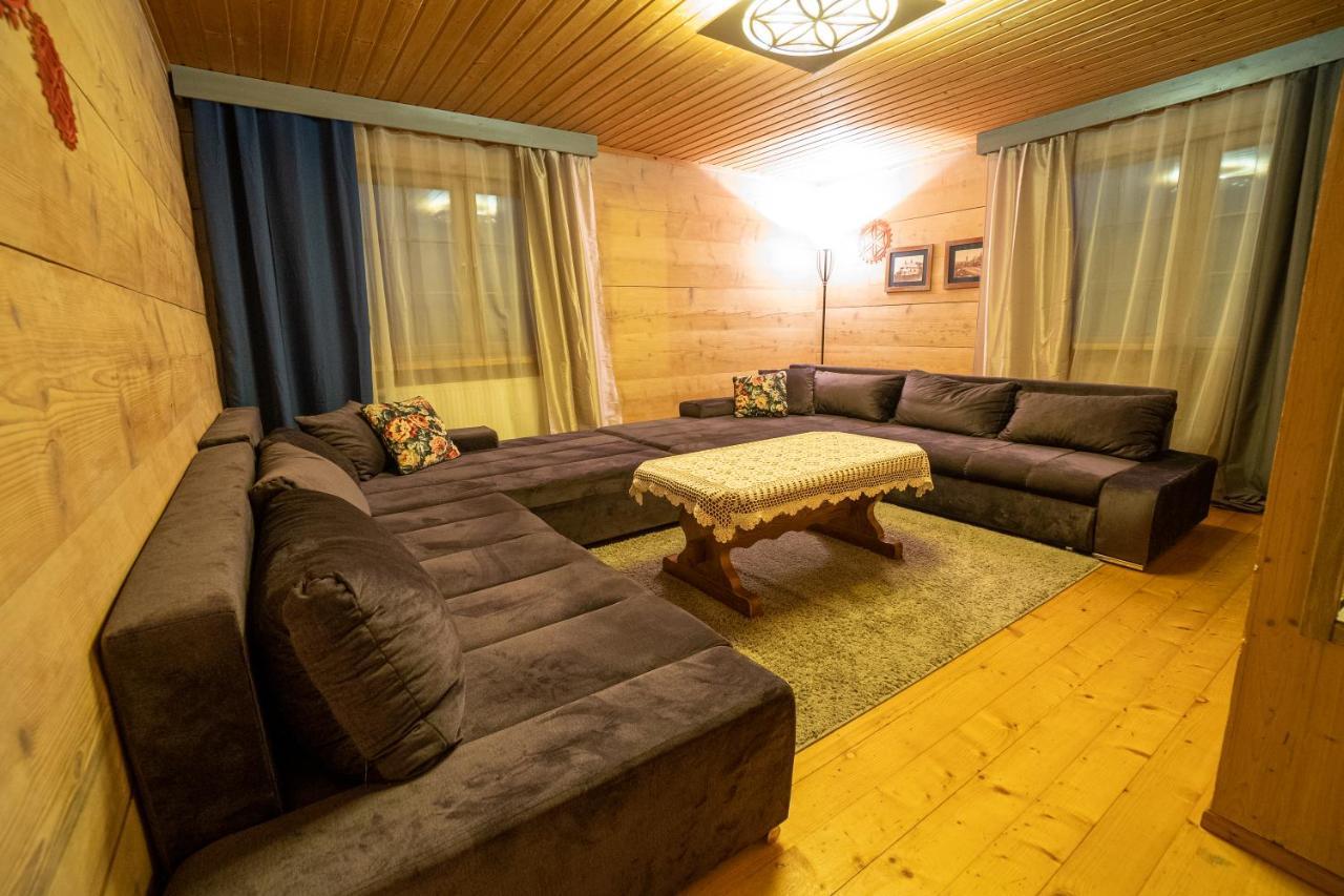 Gosciniec Debowa Gazdowka Bed & Breakfast Ustrzyki Dolne Luaran gambar