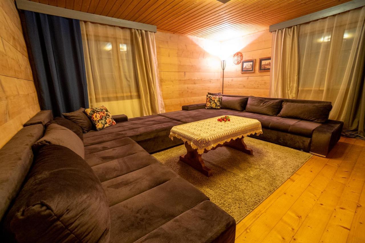 Gosciniec Debowa Gazdowka Bed & Breakfast Ustrzyki Dolne Luaran gambar