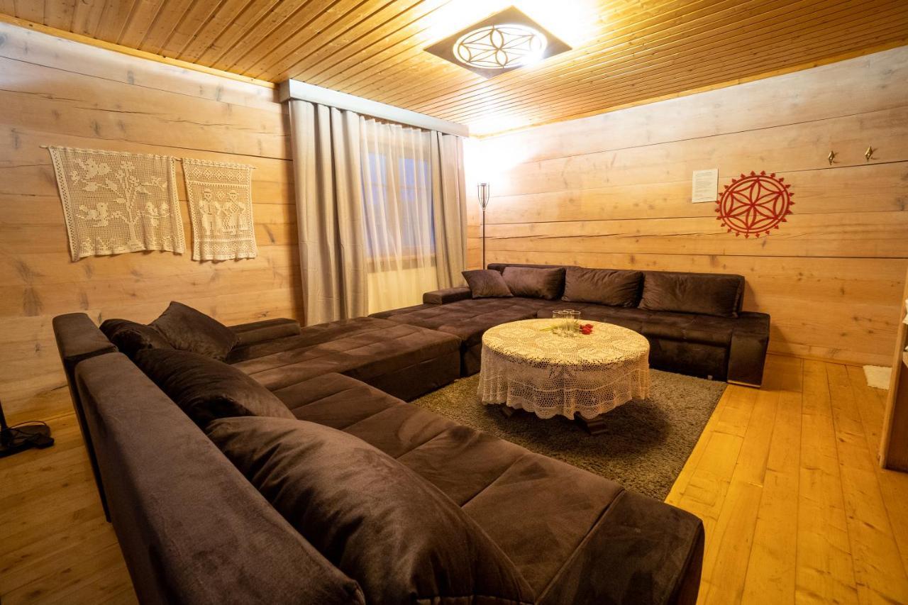 Gosciniec Debowa Gazdowka Bed & Breakfast Ustrzyki Dolne Luaran gambar